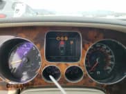 ✅ 2007 Bentley Flying Spur • VIN: SCBBR93W77C040445 • Лот: 47378215. Опубликован ранее на Copart с пробегом 51 843 миль. Бесплатный доступ к архиву аукционных продаж из США и подробный отчёт об истории автомобиля на DreamBid. Изображение 9.