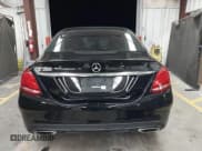 ✅ 2018 Mercedes-Benz C 300 • VIN: 55SWF4JB0JU258245 • Lot: 43756875. Wystawiony na IAAI z przebiegiem 65 287 mil. Bezpłatny archiwum sprzedaży aukcyjnych z USA i szczegółowy raport historii pojazdu na DreamBid. Zdjęcie 17.
