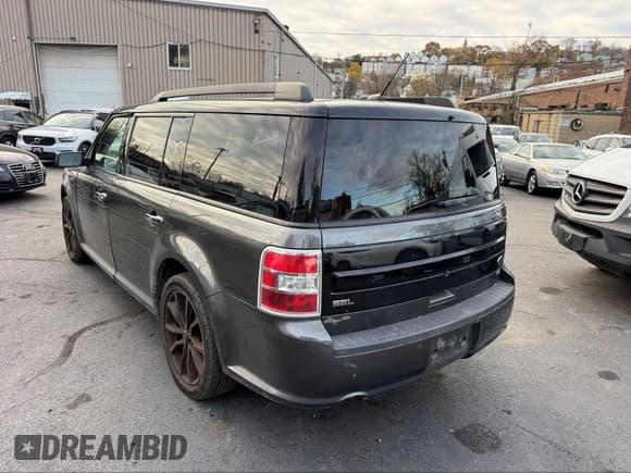 ✅ 2019 Ford Flex SEL • VIN: 2FMHK6C86KBA17741 • Lot: 43764703. Listed on IAAI with 85,643 mi. Free auction sales archive from the USA and detailed vehicle history report at DreamBid. Image 3.