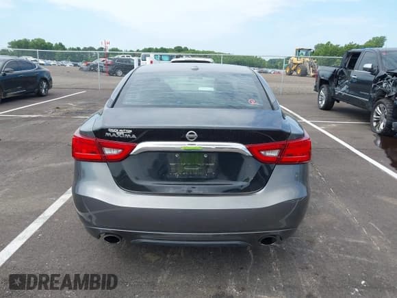 ✅ 2016 Nissan Maxima SL • VIN: 1N4AA6AP6GC439251 • Lot: 42692316. Wystawiony na IAAI z przebiegiem 130 286 mil. Bezpłatny archiwum sprzedaży aukcyjnych z USA i szczegółowy raport historii pojazdu na DreamBid. Zdjęcie 16.