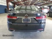 ✅ 2019 Lexus LS 500 • VIN: JTHC51FF4K5005402 • Lot: 80481545. Wystawiony na Copart z przebiegiem 70 901 mil. Bezpłatny archiwum sprzedaży aukcyjnych z USA i szczegółowy raport historii pojazdu na DreamBid. Zdjęcie 6.