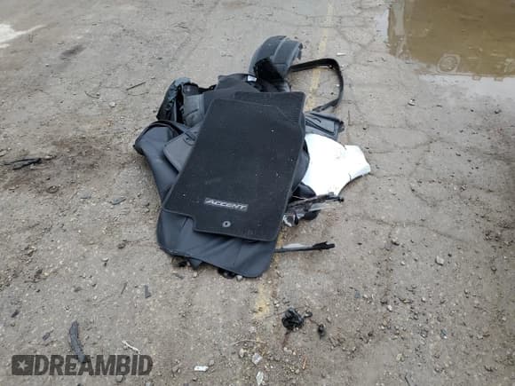 ✅ 2017 Hyundai Accent SE • VIN: KMHCT4AE7HU280862 • Lot: 65047935. Listed on Copart with 36,658 mi. Free auction sales archive from the USA and detailed vehicle history report at DreamBid. Image 12.