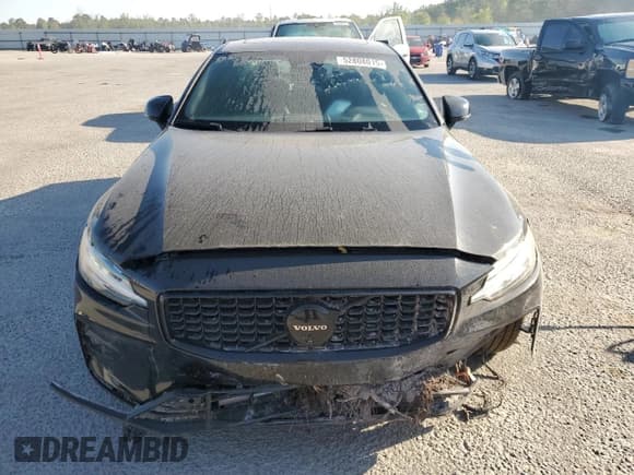 ✅ 2024 Volvo S60 Plus Black Edition • VIN: 7JRL12FH3RG319885 • Lot: 52808015. Listed on Copart with 12,668 mi. Free auction sales archive from the USA and detailed vehicle history report at DreamBid. Image 5.