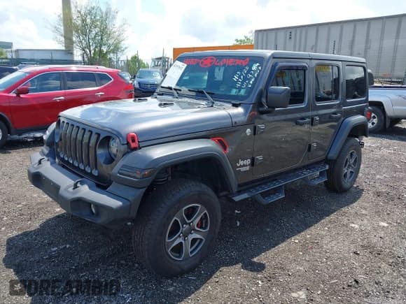 ✅ 2019 Jeep Wrangler Unlimited Sport S • VIN: 1C4HJXDG3KW569389 • Lot: 42197632. Listed on IAAI with 77,058 mi. Free auction sales archive from the USA and detailed vehicle history report at DreamBid. Image 22.