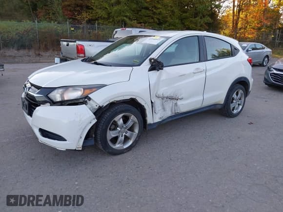✅ 2016 Honda HR-V LX • VIN: 3CZRU6H35GM702538 • Lot: 43340915. Listed on IAAI with 104,108 mi. Free auction sales archive from the USA and detailed vehicle history report at DreamBid. Image 2.