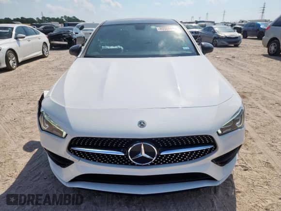2022 Mercedes-Benz CLA 250 z VIN W1K5J4GB2NN313441, wystawiony jako Copart lot #80508685 z przebiegiem 34 157 mil mil oraz Szkoda całkowita • Salvage title. Historia ofert i sprzedaży dostępna na DreamBid. Obrazek 5.