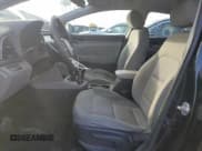 ✅ 2017 Hyundai Elantra SE • VIN: 5NPD84LF9HH025835 • Лот: 91516865. Опубликован ранее на Copart с пробегом 99 116 миль. Бесплатный доступ к архиву аукционных продаж из США и подробный отчёт об истории автомобиля на DreamBid. Изображение 7.