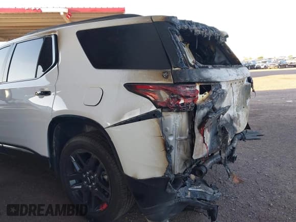 ✅ 2023 Chevrolet Traverse Premier • VIN: 1GNERKKW6PJ140932 • Lot: 43335228. Listed on IAAI with Not provided. Free auction sales archive from the USA and detailed vehicle history report at DreamBid. Image 6.