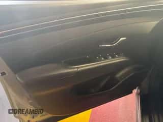 2024 Hyundai Tucson SEL with VIN 5NMJBCDE7RH383325, listed as a IAAI auction lot 42843933 with 18,201 mi miles and . Bid and sale history available at DreamBid. Image 1.