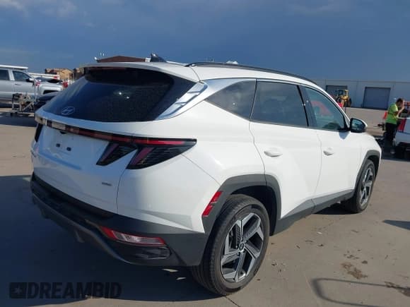 ✅ 2023 Hyundai Tucson Limited • VIN: 5NMJECAE8PH267883 • Lot: 43267605. Listed on IAAI with 22,496 mi. Free auction sales archive from the USA and detailed vehicle history report at DreamBid. Image 4.