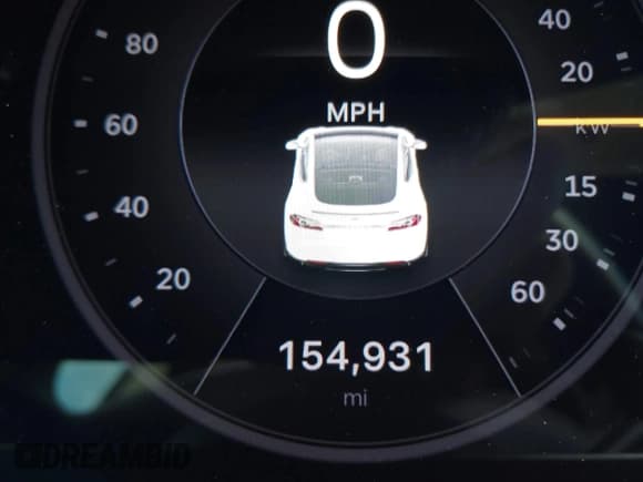 ✅ 2013 Tesla Model S Performance • VIN: 5YJSA1CP3DFP05886 • Lot: 43369959. Wystawiony na IAAI z przebiegiem 154 931 mil. Bezpłatny archiwum sprzedaży aukcyjnych z USA i szczegółowy raport historii pojazdu na DreamBid. Zdjęcie 16.