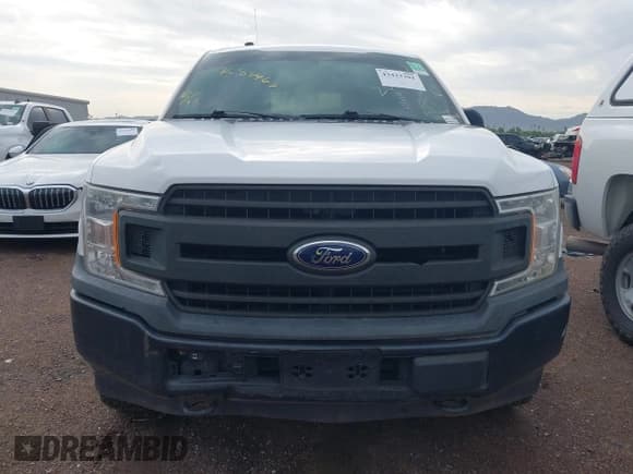✅ 2018 Ford F-150 XL • VIN: 1FTEW1EG9JKF64073 • Lot: 43423301. Wystawiony na IAAI z przebiegiem 103 674 mil. Bezpłatny archiwum sprzedaży aukcyjnych z USA i szczegółowy raport historii pojazdu na DreamBid. Zdjęcie 12.