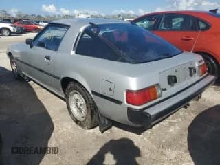 ✅ 1979 Mazda RX-7 • VIN: SA22C554462 • Lot: 76566924. Wystawiony na Copart z przebiegiem 99 684 mil. Bezpłatny archiwum sprzedaży aukcyjnych z USA i szczegółowy raport historii pojazdu na DreamBid. Zdjęcie 2.