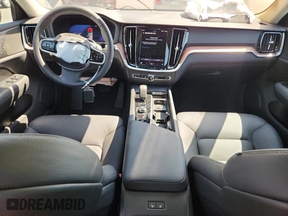 ✅ 2025 Volvo V60 Plus • VIN: YV4L12WK7S2149170 • Lot: 69012685. Listed on Copart with 3,854 mi. Free auction sales archive from the USA and detailed vehicle history report at DreamBid. Image 8.