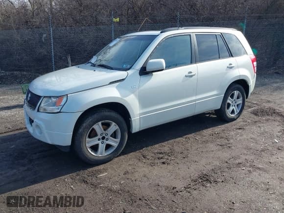 ✅ 2006 Suzuki Grand Vitara Luxury • VIN: JS3TE947664101797 • Lot: 41589092. Listed on IAAI with 159,153 mi. Free auction sales archive from the USA and detailed vehicle history report at DreamBid. Image 2.