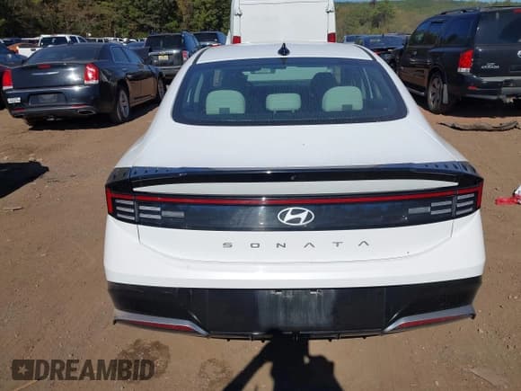 ✅ 2025 Hyundai Sonata SEL • VIN: KMHL64JA1SA430218 • Лот: 43622988. Опубликован ранее на IAAI с пробегом 20 972 миль. Бесплатный доступ к архиву аукционных продаж из США и подробный отчёт об истории автомобиля на DreamBid. Изображение 16.