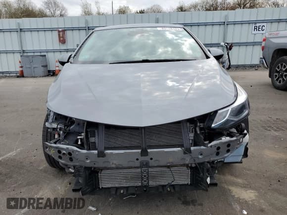 ✅ 2019 Chevrolet Cruze LT • VIN: 1G1BE5SM7K7124924 • Lot: 49528123. Listed on Copart with 64,582 mi. Free auction sales archive from the USA and detailed vehicle history report at DreamBid. Image 5.