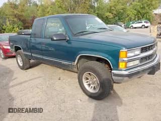 1996 Chevrolet Silverado 1500 с VIN 1GCEK19R4TE144634, выставлен на аукционе IAAI как лот 43342258 с пробегом 196 348 миль миль и . История ставок и продаж доступна на DreamBid. Изображение 1.