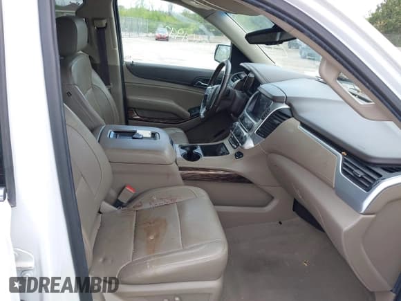 ✅ 2019 GMC Yukon XL SLT • VIN: 1GKS2GKCXKR280239 • Lot: 42301942. Wystawiony na IAAI z przebiegiem 185 071 mil. Bezpłatny archiwum sprzedaży aukcyjnych z USA i szczegółowy raport historii pojazdu na DreamBid. Zdjęcie 5.