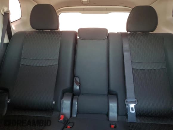 ✅ 2018 Nissan Rogue SV • VIN: KNMAT2MTXJP540959 • Лот: 82735335. Опубликован ранее на Copart с пробегом 187 695 миль. Бесплатный доступ к архиву аукционных продаж из США и подробный отчёт об истории автомобиля на DreamBid. Изображение 10.