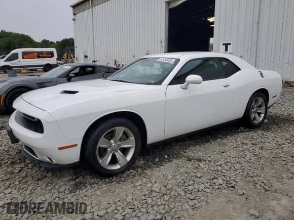 2016 Dodge Challenger SXT Plus с VIN 2C3CDZAG3GH158490, выставлен на аукционе Copart как лот 67958405 с пробегом 124 425 миль миль и Списание • Salvage title. История ставок и продаж доступна на DreamBid. Изображение 1.