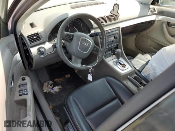 ✅ 2005 Audi A4 2.0T • VIN: WAUAF78E35A538136 • Лот: 50372045. Опубликован ранее на Copart с пробегом Не указан. Бесплатный доступ к архиву аукционных продаж из США и подробный отчёт об истории автомобиля на DreamBid. Изображение 8.