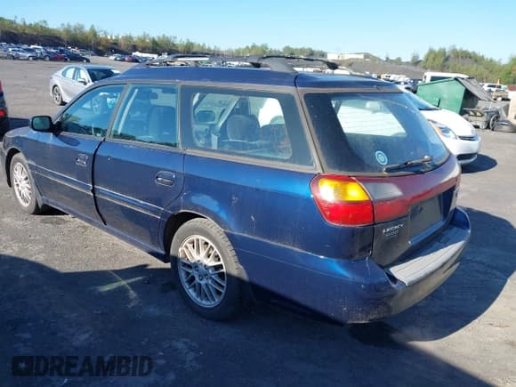 ✅ 2004 Subaru Legacy L • VIN: 4S3BH625747305523 • Lot: 43147047. Wystawiony na IAAI z przebiegiem 146 622 mil. Bezpłatny archiwum sprzedaży aukcyjnych z USA i szczegółowy raport historii pojazdu na DreamBid. Zdjęcie 3.