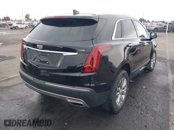 ✅ 2020 Cadillac XT5 Premium Luxury FWD • VIN: 1GYKNCRS6LZ239823 • Lot: 43658031. Wystawiony na IAAI z przebiegiem 63 491 mil. Bezpłatny archiwum sprzedaży aukcyjnych z USA i szczegółowy raport historii pojazdu na DreamBid. Zdjęcie 4.