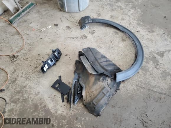 ✅ 2021 Ford Explorer XLT • VIN: 1FMSK7DH3MGA78292 • Lot: 85548335. Listed on Copart with 119,610 mi. Free auction sales archive from the USA and detailed vehicle history report at DreamBid. Image 13.