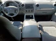 ✅ 2006 Ford Expedition Special Service • VIN: 1FMFU15506LA41773 • Lot: 81262385. Listed on Copart with 245,684 mi. Free auction sales archive from the USA and detailed vehicle history report at DreamBid. Image 8.