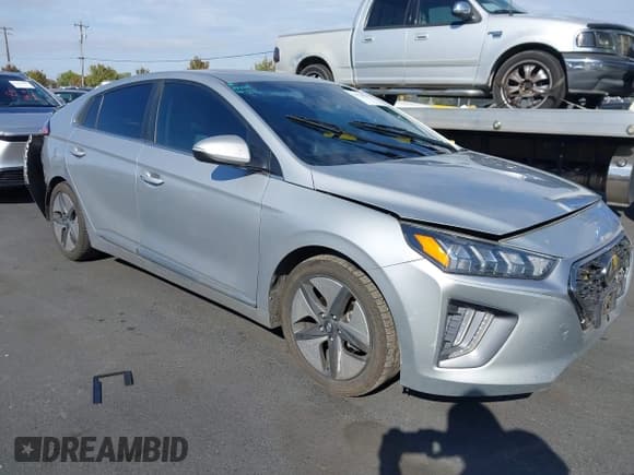 ✅ 2021 Hyundai Ioniq SEL • VIN: KMHC85LC8MU261296 • Лот: 43514599. Опубликован ранее на IAAI с пробегом 106 941 миль. Бесплатный доступ к архиву аукционных продаж из США и подробный отчёт об истории автомобиля на DreamBid. Изображение 1.