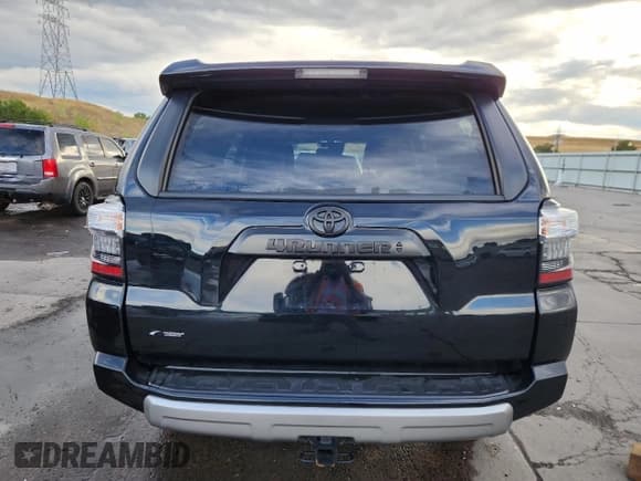 ✅ 2023 Toyota 4Runner TRD Off Road Premium • VIN: JTERU5JR9P6160368 • Lot: 80572265. Wystawiony na Copart z przebiegiem 15 049 mil. Bezpłatny archiwum sprzedaży aukcyjnych z USA i szczegółowy raport historii pojazdu na DreamBid. Zdjęcie 6.