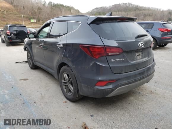 ✅ 2017 Hyundai Santa Fe 2.4L • VIN: 5XYZUDLB4HG488343 • Lot: 67198472. Listed on Copart with Not provided. Free auction sales archive from the USA and detailed vehicle history report at DreamBid. Image 3.