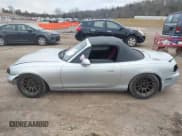 ✅ 2000 Mazda MX-5 Miata • VIN: JM1NB3531Y0143779 • Lot: 41460734. Listed on IAAI with 191,623 mi. Free auction sales archive from the USA and detailed vehicle history report at DreamBid. Image 14.