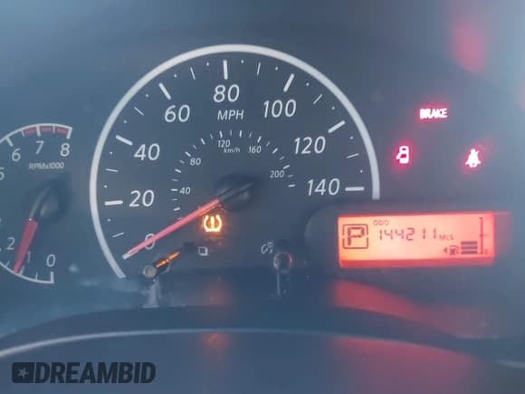 ✅ 2014 Nissan Versa SV • VIN: 3N1CN7AP0EL806095 • Lot: 42741124. Listed on IAAI with 144,211 mi. Free auction sales archive from the USA and detailed vehicle history report at DreamBid. Image 7.