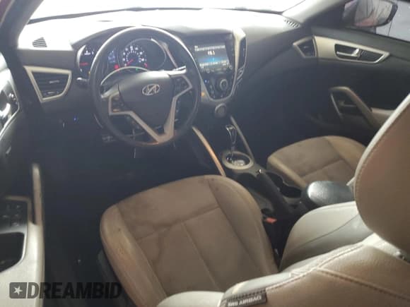 ✅ 2013 Hyundai Veloster w/Black Int • VIN: KMHTC6AD2DU116917 • Lot: 85534785. Listed on Copart with 110,550 mi. Free auction sales archive from the USA and detailed vehicle history report at DreamBid. Image 8.