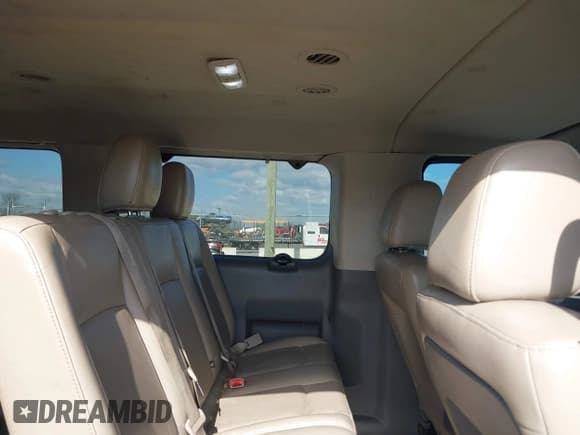 ✅ 2014 Nissan NV SL • VIN: 5BZAF0AA2EN160692 • Lot: 43695970. Listed on IAAI with 200,997 mi. Free auction sales archive from the USA and detailed vehicle history report at DreamBid. Image 8.