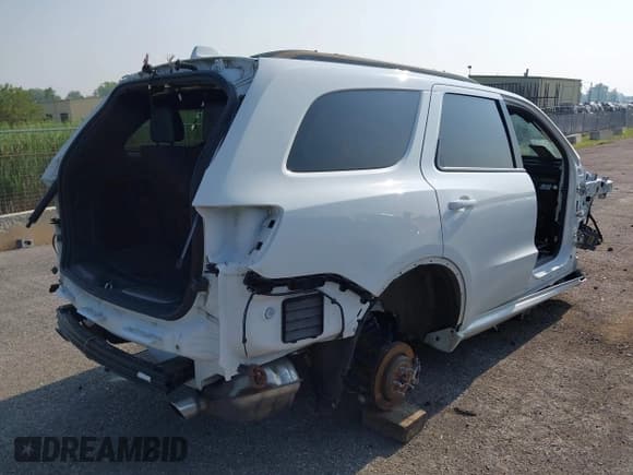 ✅ 2022 Dodge Durango GT Plus • VIN: 1C4RDJDG4NC202368 • Lot: 42743492. Wystawiony na IAAI z przebiegiem Nie podano. Bezpłatny archiwum sprzedaży aukcyjnych z USA i szczegółowy raport historii pojazdu na DreamBid. Zdjęcie 4.