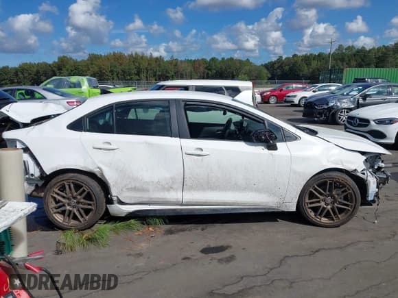 ✅ 2024 Toyota Corolla LE • VIN: 5YFB4MCE4RP207148 • Лот: 43392041. Опубликован ранее на IAAI с пробегом 39 910 миль. Бесплатный доступ к архиву аукционных продаж из США и подробный отчёт об истории автомобиля на DreamBid. Изображение 14.