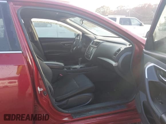 ✅ 2017 Nissan Altima S • VIN: 1N4AL3APXHN320116 • Lot: 43694065. Wystawiony na IAAI z przebiegiem 218 921 mil. Bezpłatny archiwum sprzedaży aukcyjnych z USA i szczegółowy raport historii pojazdu na DreamBid. Zdjęcie 5.