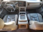 ✅ 2006 Chevrolet Silverado 2500HD LT3 • VIN: 1GCHK23D06F179539 • Лот: 91867895. Опубликован ранее на Copart с пробегом 265 572 миль. Бесплатный доступ к архиву аукционных продаж из США и подробный отчёт об истории автомобиля на DreamBid. Изображение 8.