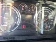 ✅ 2010 Dodge 1500 ST • VIN: 1D7RB1CP8AS248671 • Lot: 84604084. Wystawiony na Copart z przebiegiem 168 372 mil. Bezpłatny archiwum sprzedaży aukcyjnych z USA i szczegółowy raport historii pojazdu na DreamBid. Zdjęcie 9.