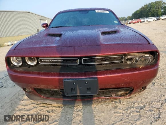 ✅ 2023 Dodge Challenger SXT • VIN: 2C3CDZAG5PH518200 • Lot: 67477804. Wystawiony na Copart z przebiegiem 20 676 mil. Bezpłatny archiwum sprzedaży aukcyjnych z USA i szczegółowy raport historii pojazdu na DreamBid. Zdjęcie 5.