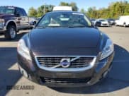 ✅ 2012 Volvo C70 T5 • VIN: YV1672MC9CJ126856 • Лот: 81956435. Опубликован ранее на Copart с пробегом 183 409 миль. Бесплатный доступ к архиву аукционных продаж из США и подробный отчёт об истории автомобиля на DreamBid. Изображение 5.