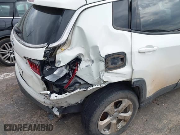 ✅ 2019 Jeep Compass Latitude • VIN: 3C4NJCBB4KT802074 • Лот: 42989397. Опубликован ранее на IAAI с пробегом 132 353 миль. Бесплатный доступ к архиву аукционных продаж из США и подробный отчёт об истории автомобиля на DreamBid. Изображение 6.