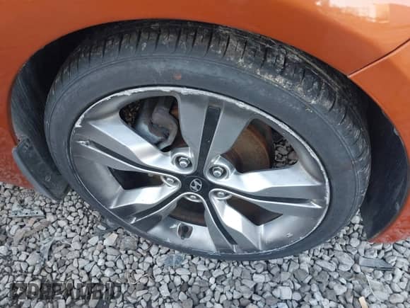 2012 Hyundai Veloster w/Black Int with VIN KMHTC6AD5CU044657, listed as a IAAI auction lot 41896892 with 115,846 mi miles and . Bid and sale history available at DreamBid. Image 6.