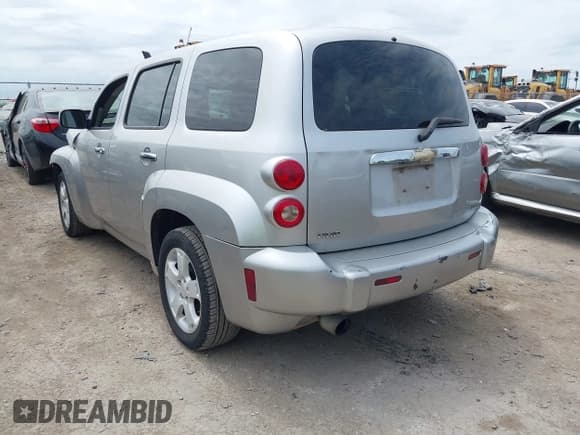 ✅ 2006 Chevrolet HHR LT • VIN: 3GNDA23P16S677943 • Lot: 42033766. Listed on IAAI with 165,853 mi. Free auction sales archive from the USA and detailed vehicle history report at DreamBid. Image 3.