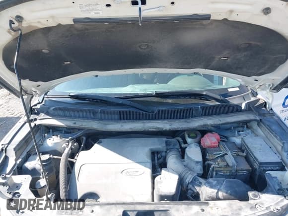 ✅ 2015 Ford Explorer • VIN: 1FM5K8B89FGB92208 • Lot: 42099998. Wystawiony na IAAI z przebiegiem 99 792 mil. Bezpłatny archiwum sprzedaży aukcyjnych z USA i szczegółowy raport historii pojazdu na DreamBid. Zdjęcie 10.