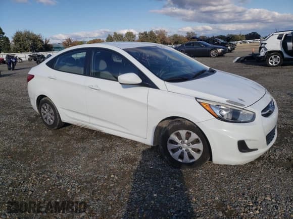 ✅ 2015 Hyundai Accent GLS • VIN: KMHCT4AE1FU825578 • Лот: 86530485. Опубликован ранее на Copart с пробегом 247 808 миль. Бесплатный доступ к архиву аукционных продаж из США и подробный отчёт об истории автомобиля на DreamBid. Изображение 4.