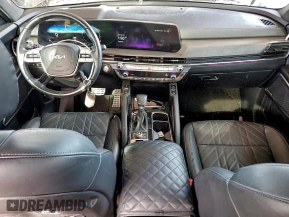 ✅ 2024 Kia Telluride SX X-Line • VIN: 5XYP5DGC1RG415326 • Lot: 94195955. Wystawiony na Copart z przebiegiem 41 956 mil. Bezpłatny archiwum sprzedaży aukcyjnych z USA i szczegółowy raport historii pojazdu na DreamBid. Zdjęcie 8.